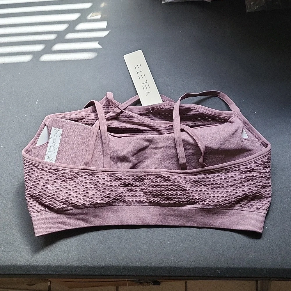 High Neck Mesh Overlay Sports Bra - Picture 4 of 7